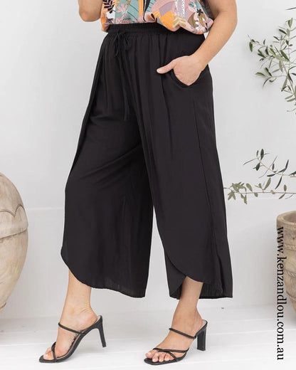 Bee Maddison Gerry Pant Black Boho Pant Kenz&Lou front view